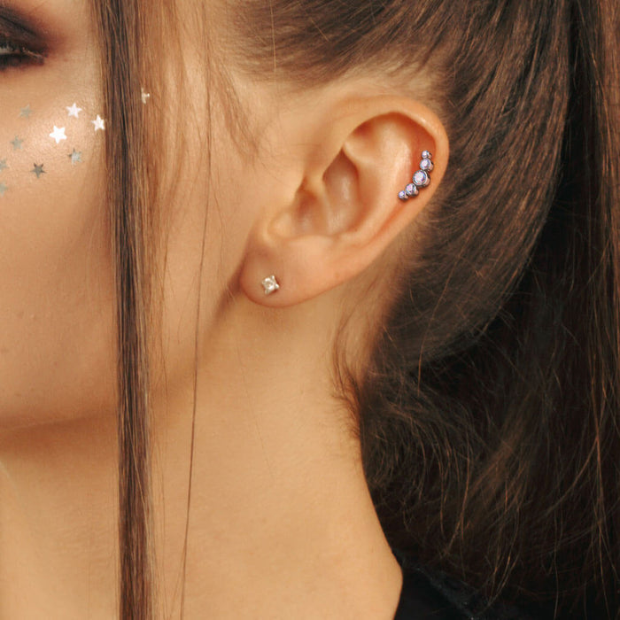 Titanium Bezeled Gem Cluster Threadless Top